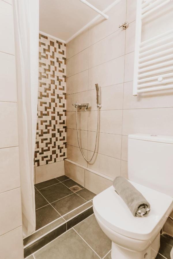 Weekend101 Apartment - Thessaloniki Centre エクステリア 写真