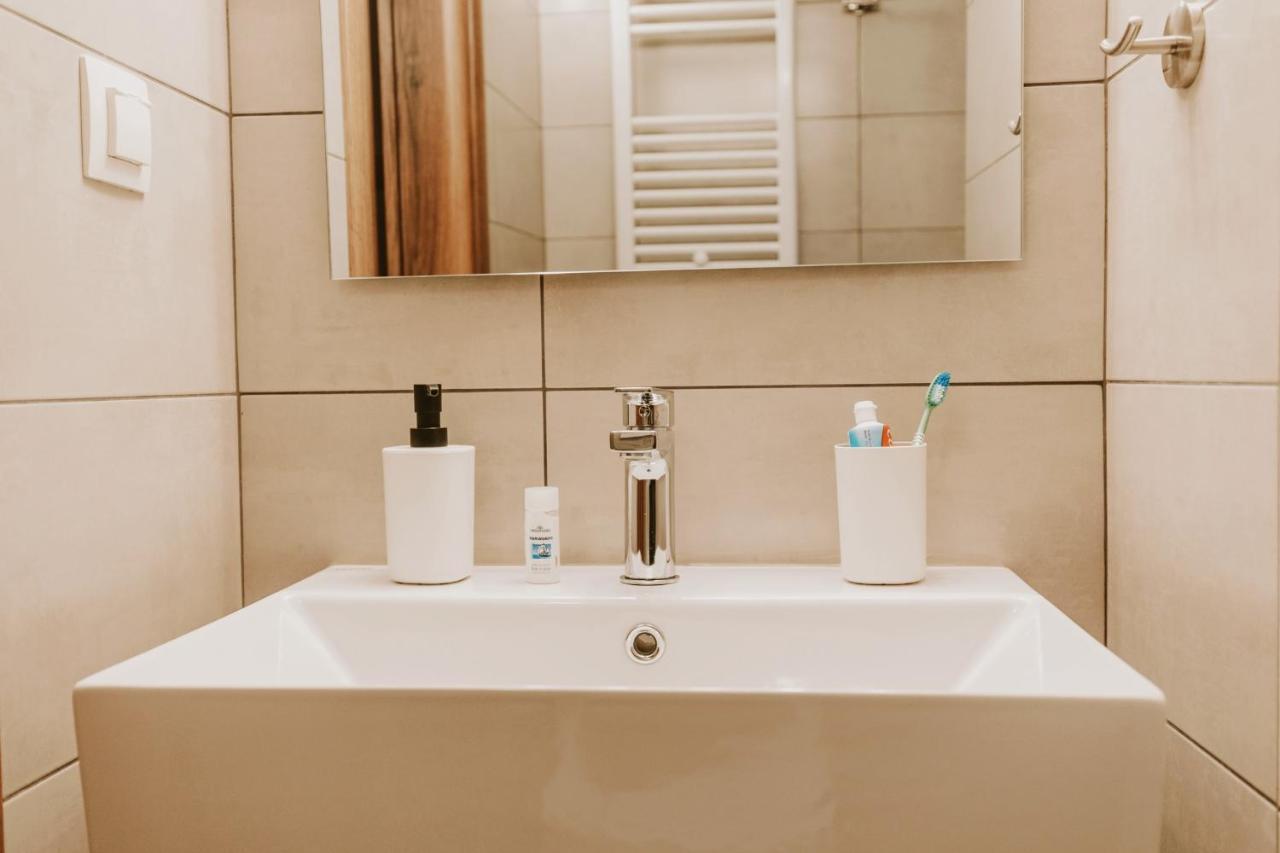 Weekend101 Apartment - Thessaloniki Centre エクステリア 写真